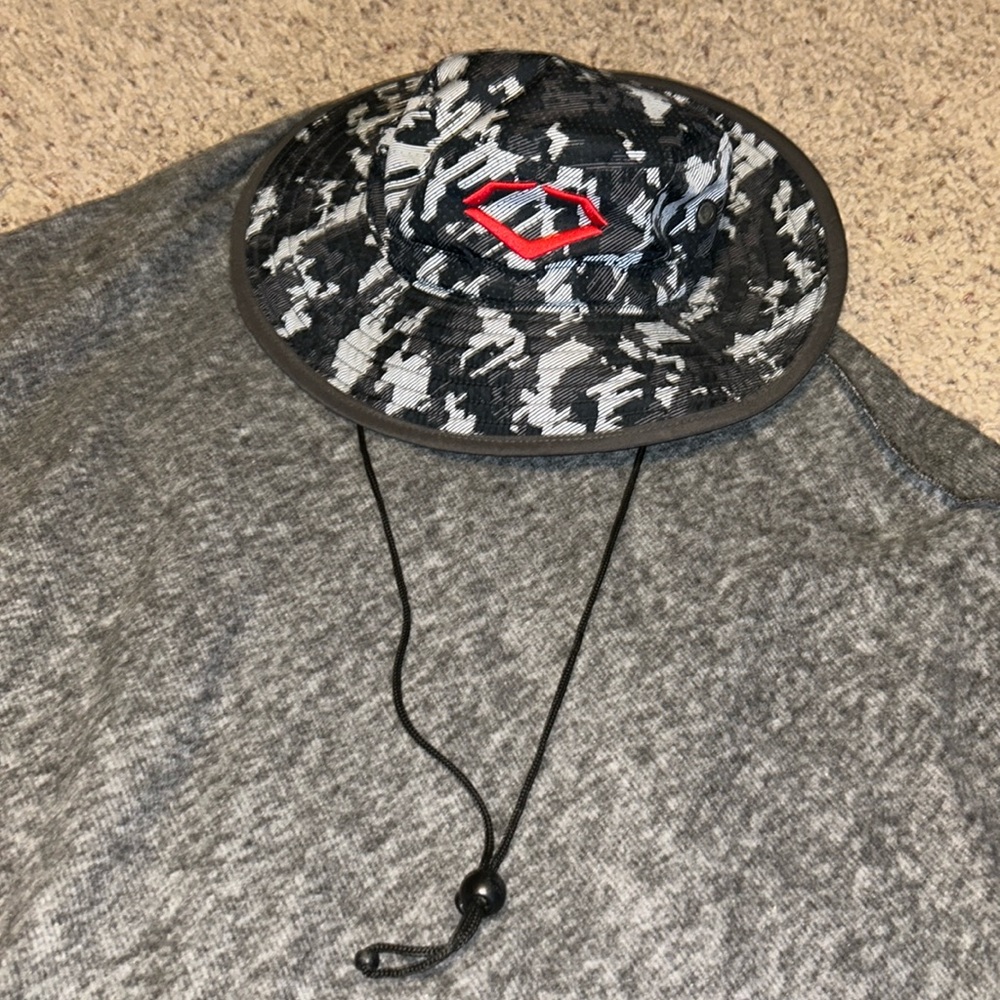 Bucket Hat